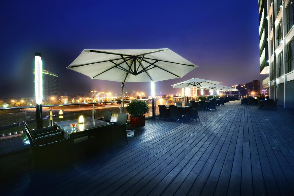 Vienna International Hotel Suzhou University Town מראה חיצוני תמונה